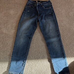 Kut brand Dark Wash Straight Leg Jeans size 2L